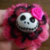Skull  Blume Stoff pink  / schwarz Totenkopf ,Haarspange ,cosplay, Satin Bild 4