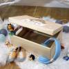 Erinnerungskiste Baby, Holz-Erinnerungsbox, personalisiert mit Geburtsdaten und Namen, Holzkiste mit Deckel Geschenk zur Geburt, Faultier Bild 8