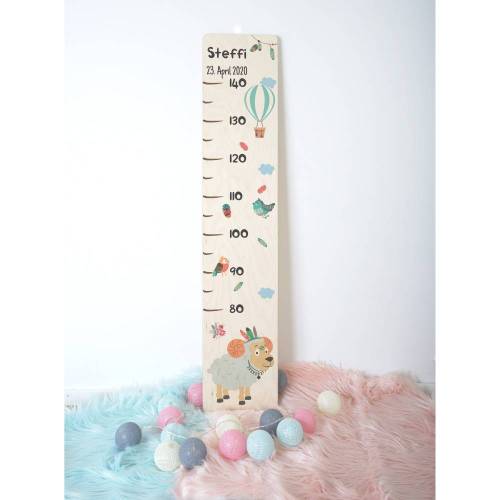 personalisierte Kinder - Messlatte aus Holz, individualisiert mit Name und Motiv, Messleiste als Geschenk zur Geburt, Motiv: Widder
