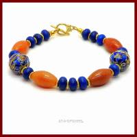 Armband "Honey Blue" Aventurin/ Howlith honig/blau, Cloisonné Perlen, vergoldet, mit Knebelverschluss Bild 1