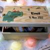 personalisierbar Erinnerungskiste mit Geburtsdaten und Namen für Kinder, aus Holz, Holzbox, individuelle Holzkiste mit Deckel, Elefant Bild 3