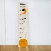 Messlatte aus Holz mit Wunschname und Geburtsdatum, Messleiste als personalisiertes Geburtsgeschenk für Kinder, Motiv: Mond Bild 6