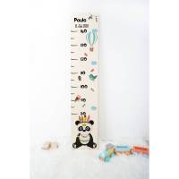 Holz - Messleiste für Kinder, personalisiert mit Name und Datum, Geschenk zur Taufe, Geschenk zur Geburt, Motiv: Pandabär Bild 1