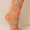 handgestrickte Socken, Strümpfe Gr. 39/40, Damensocken in orange, gelb und beere, Einzelpaar Bild 6
