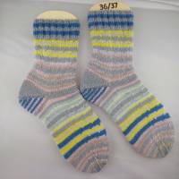 Socken handgestrickt in Größe 36/37 Streifen Socke Pastell 36 37 Bild 1