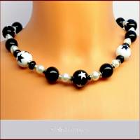 Kette "Stella Black & White " M schwarz-weiß, Sterne, Perlen, versilbert, kurz, Magnetverschluss Bild 1