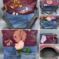 Eine Arletta Bag aus Jeans und wasserabweisendem Stoff,  Schnittmuster von Blau Bunt – Lexa Lou alias Lucinda Patko Bild 1