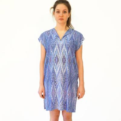 ART-DÉCO KLEID Tunika mit Gürtel marmoriert blau weiß violett