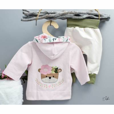 Babyset Strickjacke mit Hose, Stickdatei Bär, Gr. 68, Pumphose, Einzelstück, Bekleidungsset, Geschenk, Unikat, Handmade, Jacke, Musselin