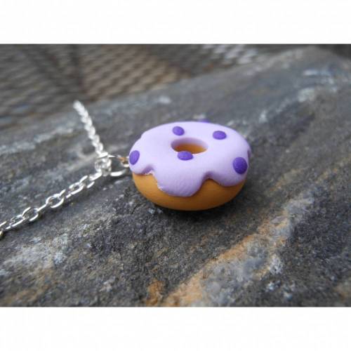 3D Donut mit Punkten  Halskette  kawaii sweet lavendel