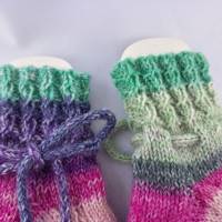 Babysocken handgestrickt in Größe 16/17 mit Bindeband, Socken für Babys Bild 6