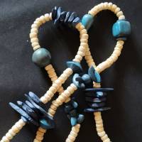 Halskette in Holz-Optik, naturfarbend mit blauen Scheiben- Elementen, Vintage-Stil, Hippi,  (HK17) Bild 3