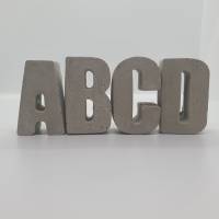 Deko Buchstaben aus Beton Betonbuchstaben A-Z Schriftzug personalisiert Bild 1
