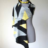 Designer Schal in Schwarz Grau und Gelb, gemusterte Strickstola, gestrickter Schal aus Wolle, Umschlagtuch, Luxus Schal Bild 1