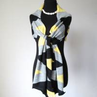 Designer Schal in Schwarz Grau und Gelb, gemusterte Strickstola, gestrickter Schal aus Wolle, Umschlagtuch, Luxus Schal Bild 2