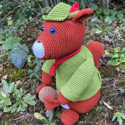 Häkelanleitung - Edgar Eichhörnchen