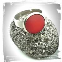Verstellbarer Ring in Edelstahl mit rotem Polaris Cabochon Bild 1