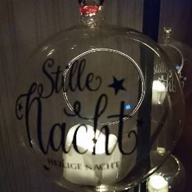 Glaskugel "Stille Nacht" aus der Manufaktur Karla