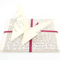 Origamipapier 10 x 10 cm, Bastelpapier aus alten Buchseiten, Upcycling Bild 1