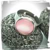Verstellbarer Ring in Edelstahl mit Cabochon in rosa mit Perlenglanz Bild 2
