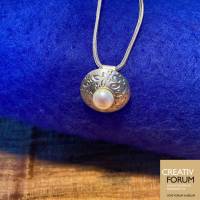 Collier "Bouton" in 935 Silber Olivenkranz ziseliert mittig Bouton-Perle an einer schönen Fuchsschwanzkette 43 c Bild 3