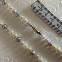 Bunte Perlenkette, Zuchtperlen (teils gefärbt), Home Office, Geschenk für Frauen, Perlencollier, Brautschmuck, Handarb Bild 2