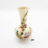 ZSOLNAY PECS Porzellan 124, Vase handgemalt, signiert, Höhe 11,5 cm, Breite ca 7 cm, Öffnung 4 cm, elfenbeinfarbig, Bild 1