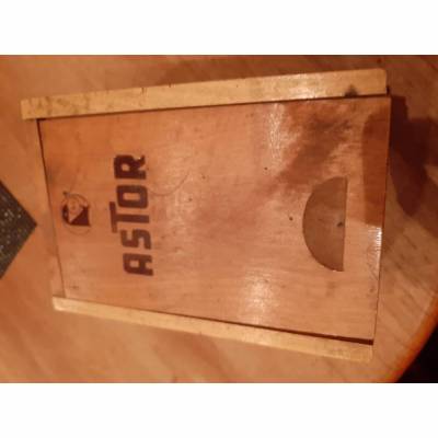 Holzbox vintage ausgefallen schön Geschenk Freundin sammeln