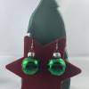 3cm grüne, glänzende Weihnachtskugel-Ohrringe mit Glitzerstreifen * Weihnachtsohrringe * Weihnachtskugelohrringe * Chris Bild 2