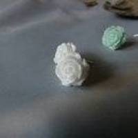 WEISS - Vintage Ohrring "Rose" Blumen * Ohrstecker * Rosenohrstecker * Blumenohrstecker Bild 1