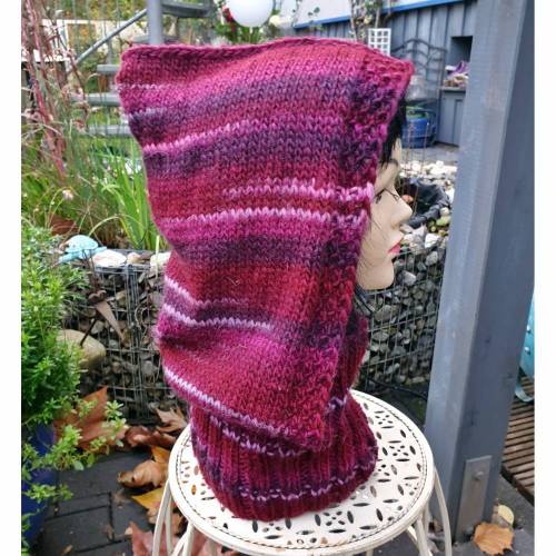 Scoodie; Kapuzenschal; Schlupfmütze****weinroter Farbverlauf!