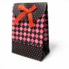 Stabile Geschenktasche aus Pappe mit Klettverschluss Pink-Schwarz Schmuckverpackung, Geschenkverpackung Bild 2