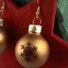 3cm, bronze braune, matte Weihnachtskugel-Ohrringe Schneeflocke * Weihnachtsohrringe * Weihnachtskugelohrringe * Christb Bild 4