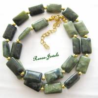 Edelstein Kette Jaspis Perlen rechteckig grün goldfarben Edelsteinkette kurz Collier Jaspiskette handmade Bild 7