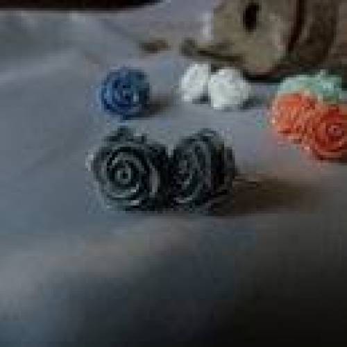 GRAU - Vintage Ohrring "Rose" Blumen Ohrstecker * Rosenstecker * Blumenstecker * Blumenohrringe * Rosenohrring