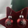 3cm, rote, matte Weihnachtskugel-Ohrringe "X-Mas" Schneeflocke * Weihnachtsohrringe * Weihnachtskugelohrringe * Bild 2