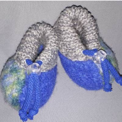 Baby Filzschuhe in Geschenkbox