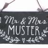 Türschild aus Schiefer Mr. & Mrs. mit Name personalisiert und Ranke mit Herz. Wetterfestes Schieferschild für Paare. Bild 2