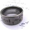 Mathe Ring, für Mathematiker, Edelstahlring, Zeigen Sie, dass Sie vollständiges Element der Gruppe der Mathematiker sind.  personalisiert Bild 2