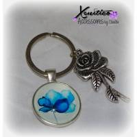 Cabochon Schlüsselanhänger "Blaue Blume 2" Bild 1