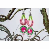 Ohrringe rosa grün Weihnachtsgeschenk Frau Brautschmuck Bohemian Boho Hippie style Trendschmuck tribal beadwork Ohrschmuck Bild 1