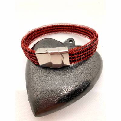 Drahtgestricktes Armband „ER und SIE“, rot mit Silikonband