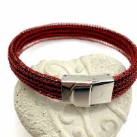 Drahtgestricktes Armband „ER und SIE“, rot mit Silikonband Bild 4