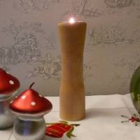 Wunderschöner und eleganter Kerzenständer aus Esche. Bild 5