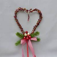 Perlen-Herz aus Draht zur Fenster-Wand-Deko, Türkranz, Geschenk für Weihnachten Bild 1