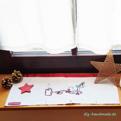 Kleiner weihnachtlicher Tischläufer weiß rot, Stickerei, 22 cm x 55 cm, Unikat Upcycling