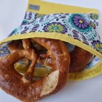 "Bunte Bäckertüte" in lila-gelb *Blumen* - klein - von he-ART by helen hesse Bild 3