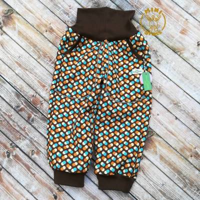 Softshell-Hose Gr. 86 bis 104 Retro-Punkte