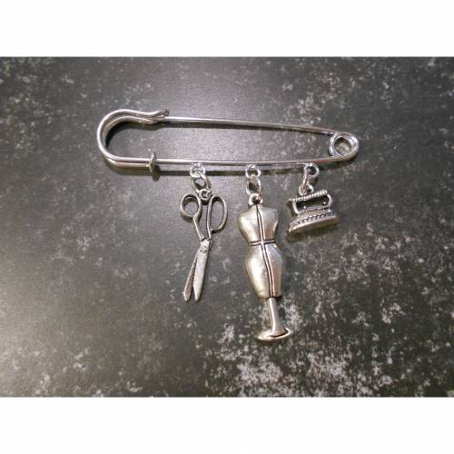 Brosche zum Thema * Nähen* Anstecknadel Sicherheitsnadel schmucknadel