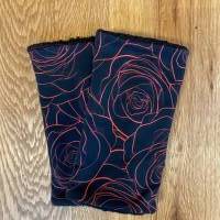 Armstulpen Stulpen Eigenproduktion Kreatyvchens Welt Lightning Roses rot auf schwarz Bild 1